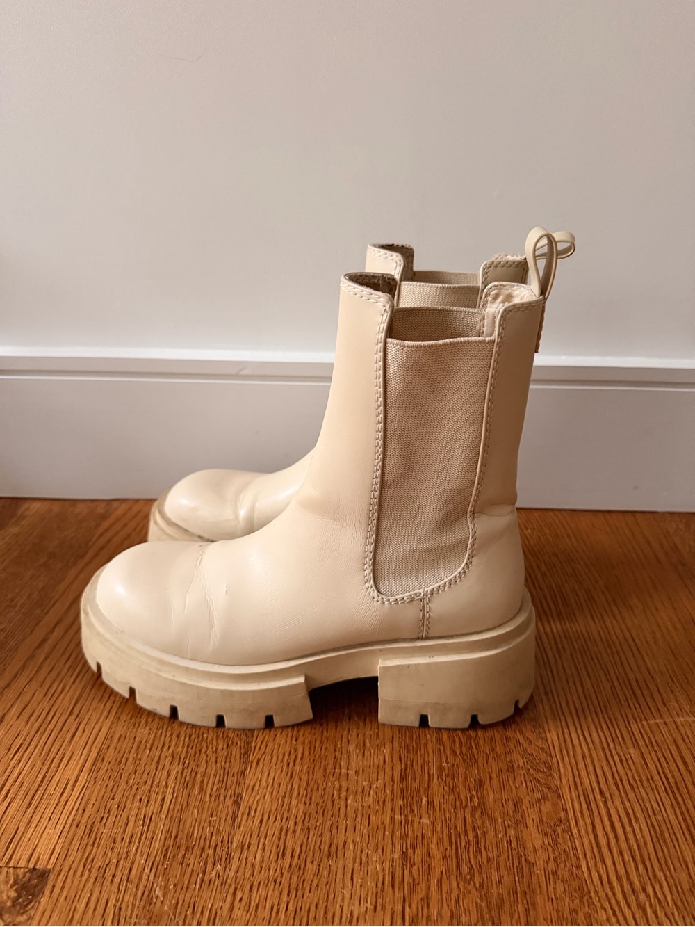 H&M Chunky Chelsea Ankle Boots in Cream